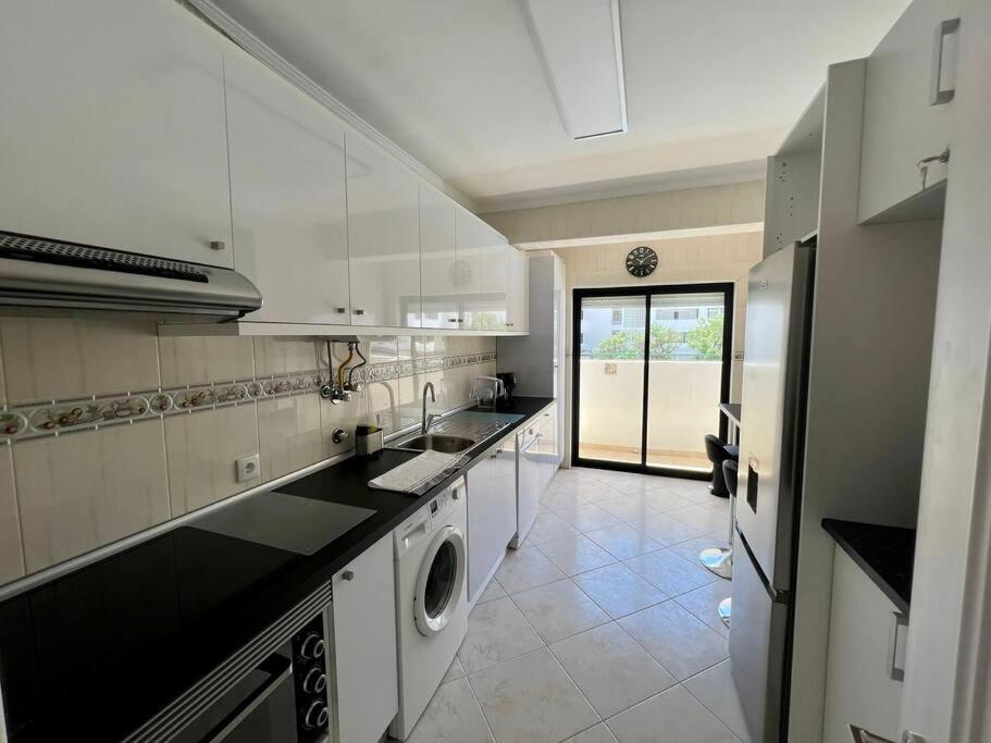 Luxury Modern Beach Apartment Quarteira Buitenkant foto